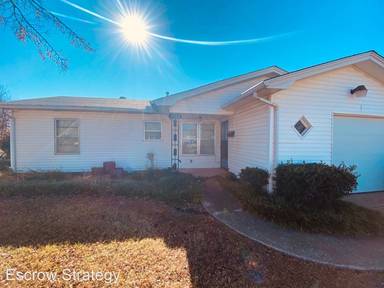 Main picture of 2202 SW 53rd St