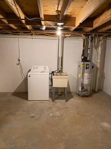 Main picture of 400 W Chiswell St