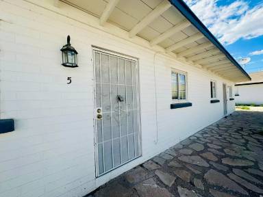 Main picture of 1920 N 10th Ave