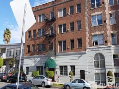 Main picture of 426 S New Hampshire Ave