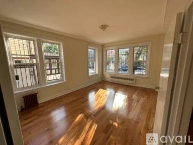 Main picture of 919 Schenectady Ave