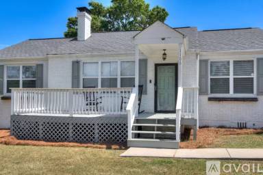Main picture of 1106 Azalea Dr