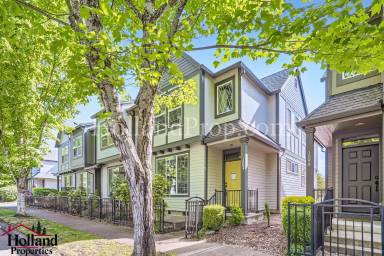 Main picture of 1094 SE Alika Ave