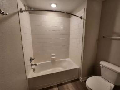 Main picture of W 29th Ave