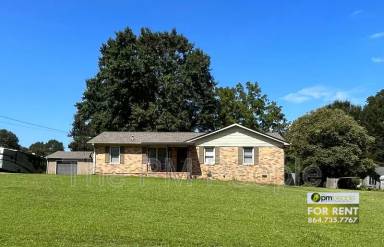 Main picture of 942 Pope Field Rd