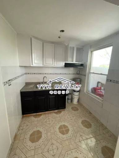 Main picture of 89 Clifton Ave