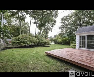 Main picture of 56 Pickford Dr