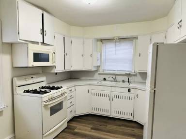 Main picture of 427 W Garfield St