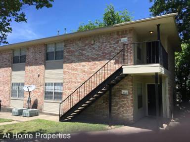 Main picture of 401 Park Rd