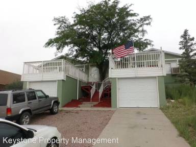 Main picture of 711 S Greenway Ave