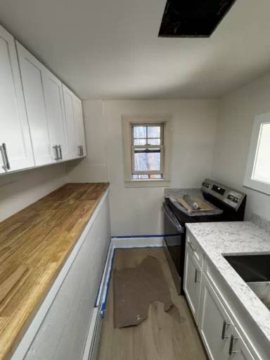 Main picture of 56 College St