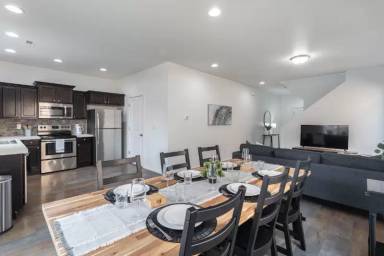 Main picture of 5629 NE 129th Pl