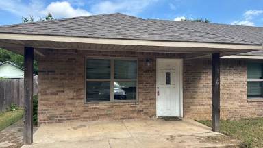 Main picture of 714 A St NE