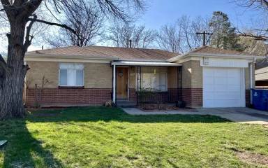 Main picture of 1385 Otis St