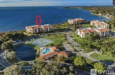 Main picture of 401 Mariner Dr