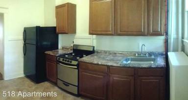 Main picture of 569 Park Ave