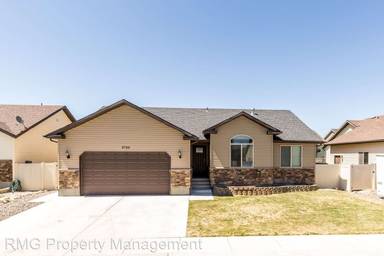 Main picture of 3725 Braden Way