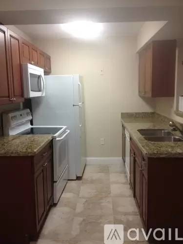 Main picture of 10440 SW 156th Ct