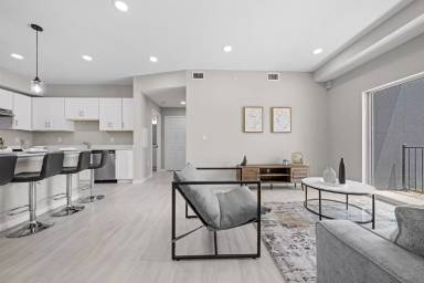 Main picture of 1700 Forest Knoll Apartments