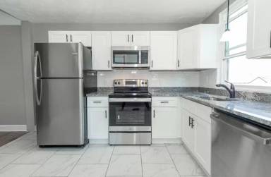 Main picture of 146 Newburn Ave