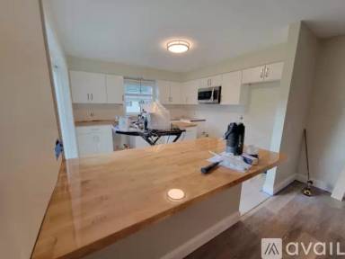 Main picture of 21 Holbrook Ct