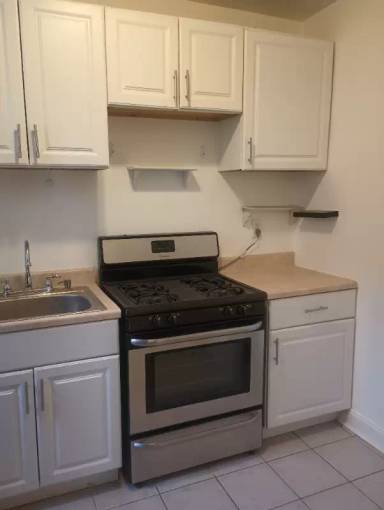 Main picture of 717 Euclid St NW