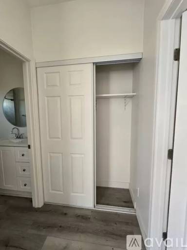 Main picture of 10692 Kewen Ave