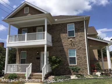 Main picture of 702 N Chestnut St