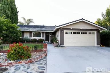Main picture of 1179 Lynhurst Way