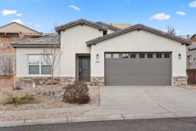 Main picture of 1681 Camino Corona