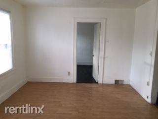 Main picture of 3009 Merriam St