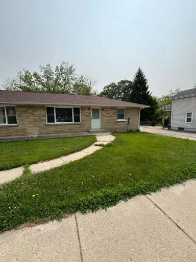 Main picture of 8205 Antioch Rd