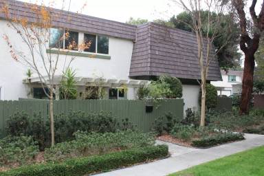 Main picture of 412 N Jeanine Dr