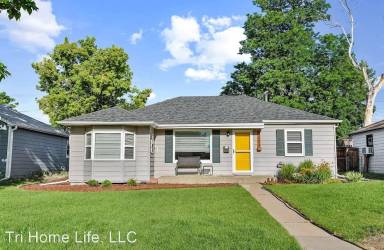 Main picture of 4935 Zuni St