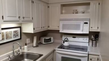 Main picture of 600 Riverside Dr