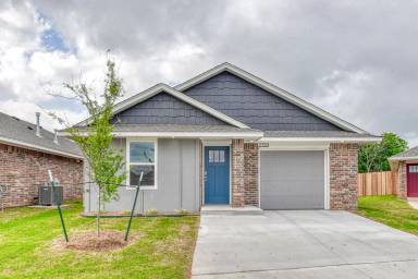 Main picture of 2720 Varenna Ct