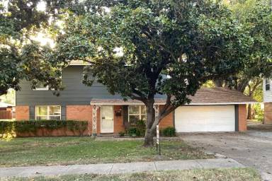 Main picture of 1805 Franklin St