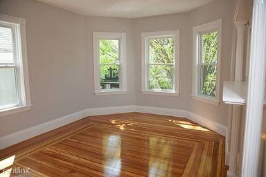 Main picture of 21 Granite St