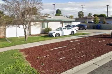 Main picture of 9315 Indiana Ave