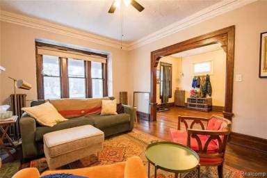 Main picture of 4109 Burns St