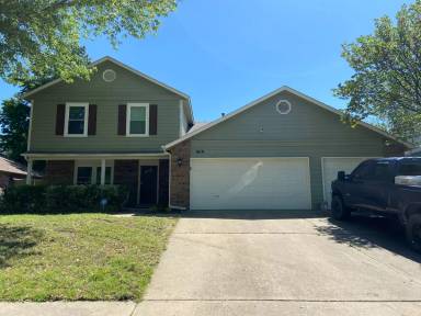 Main picture of 1619 S Fir Pl