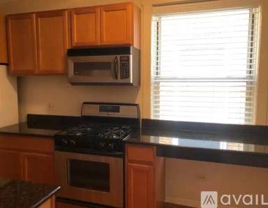 Main picture of 3411 N Elaine Pl