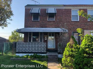 Main picture of 105 Larue Sq S