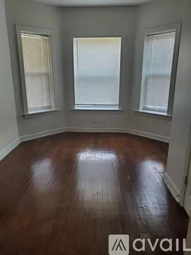 Main picture of 6946 S Eberhart Ave