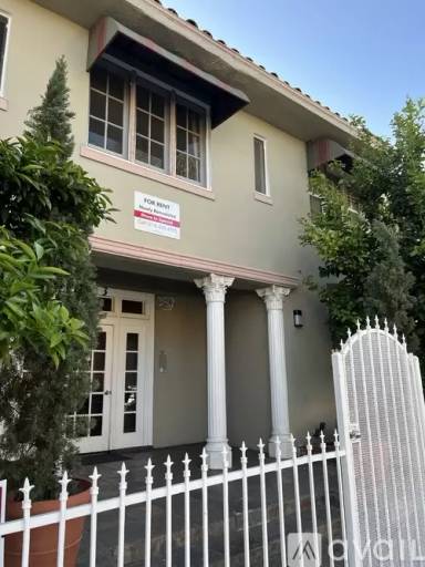 Main picture of 1823 Garfield Pl