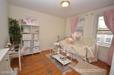 Main picture of 110 Warren St