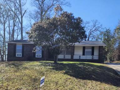 Main picture of 6120 Newick Dr