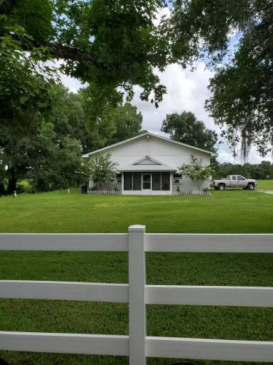 Main picture of 18475 Mason Smith Rd