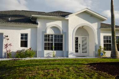 Main picture of 1608 SW 13th Ter