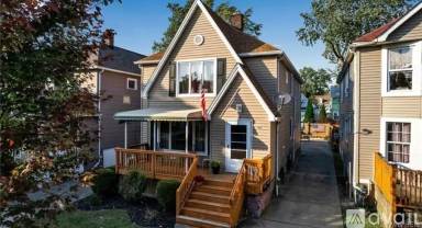 Main picture of 103 Shepard Ave